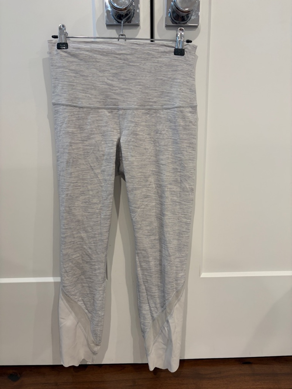 lululemon athletica Light Gray Cropped Leggings with White Panels